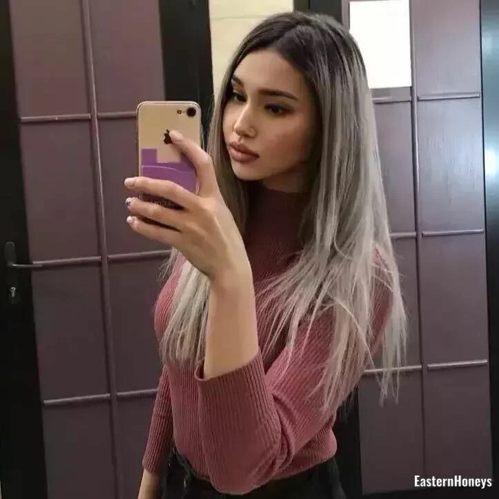 Altynai, 26