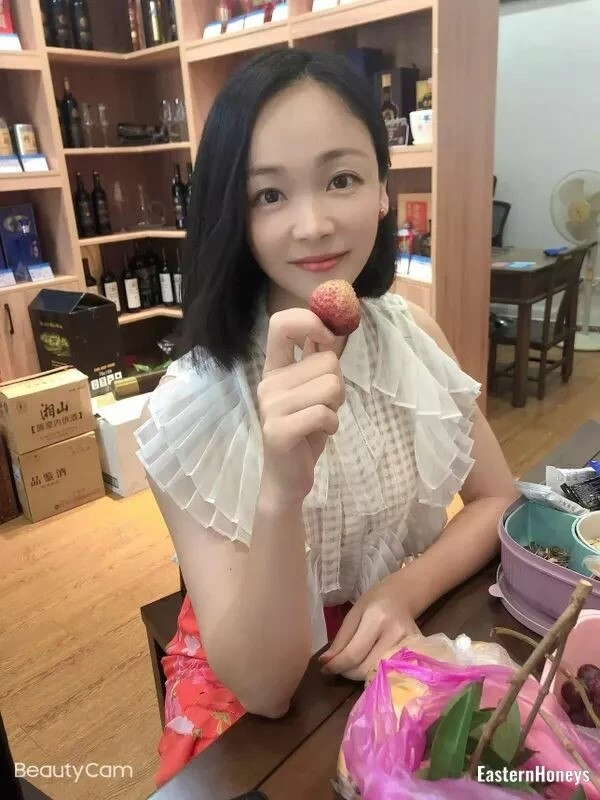 Wu Qi Yu, 37