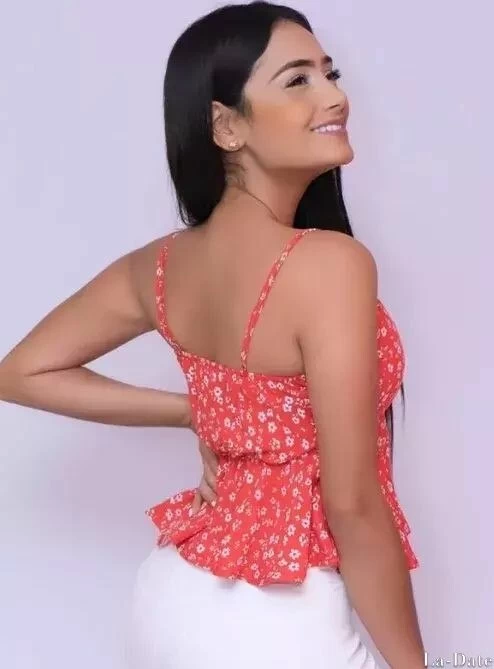 Maria, 27