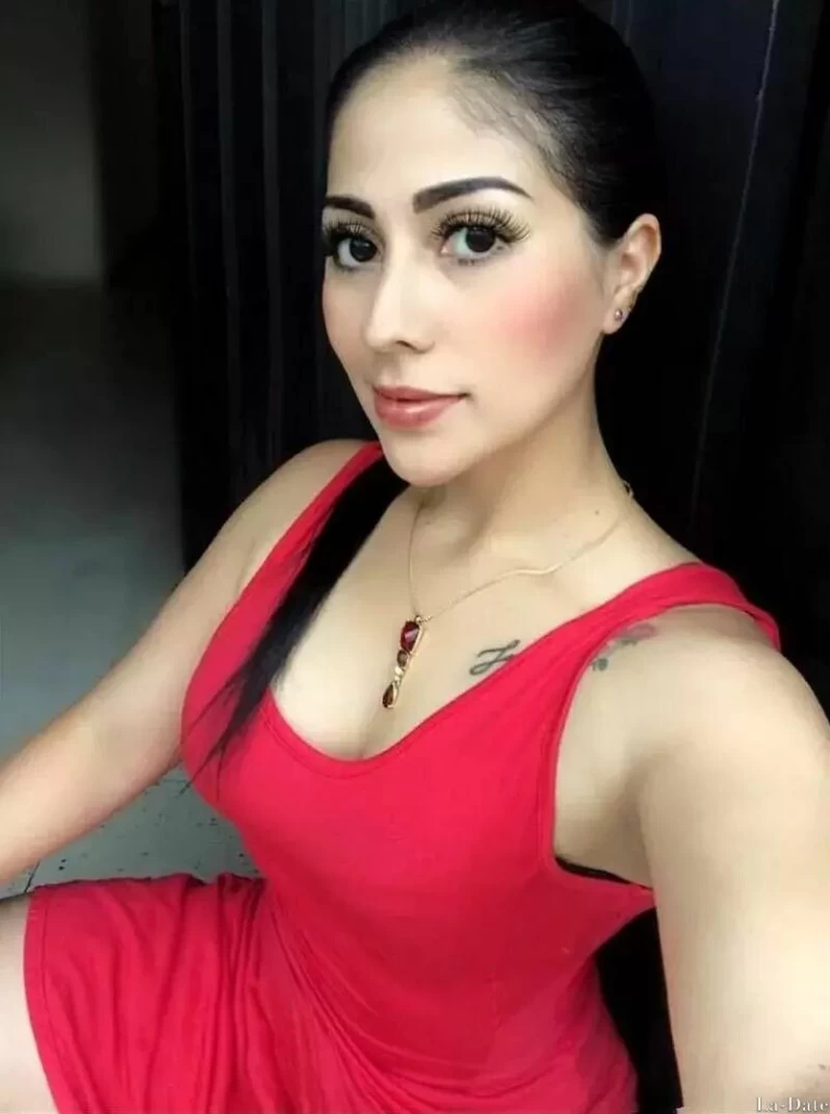 Tatiana, 37