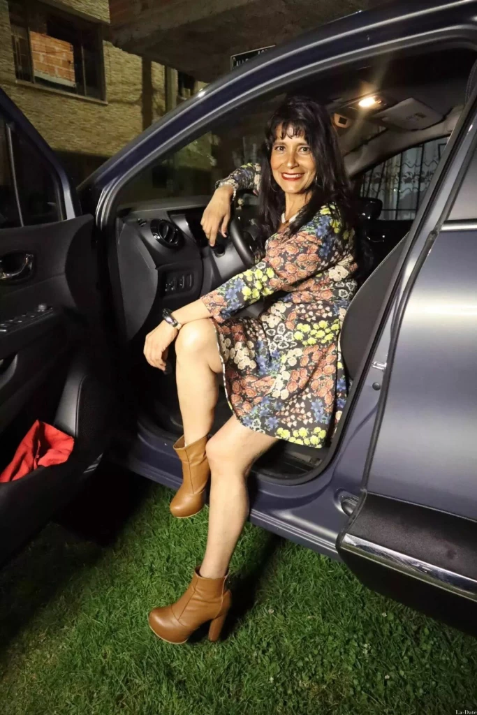 Gladys, 50