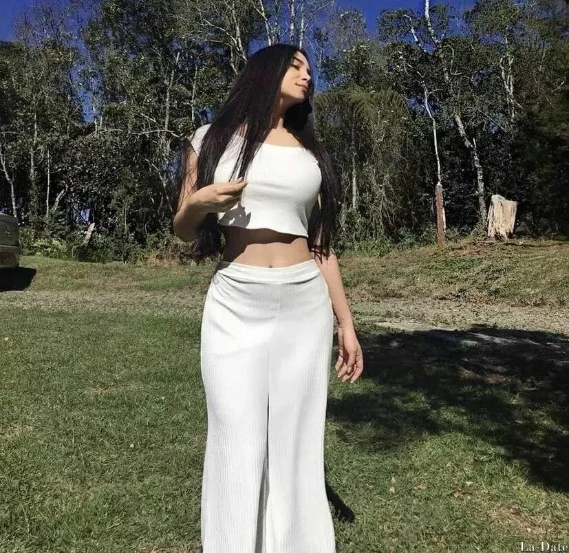 Marlen, 22