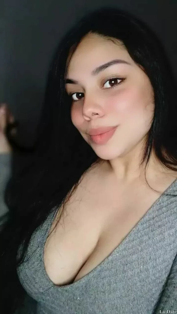 Maribel, 23