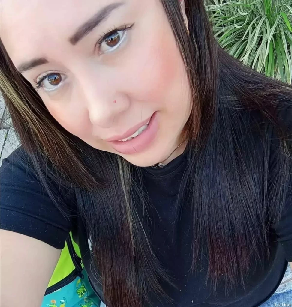 Zulema, 36